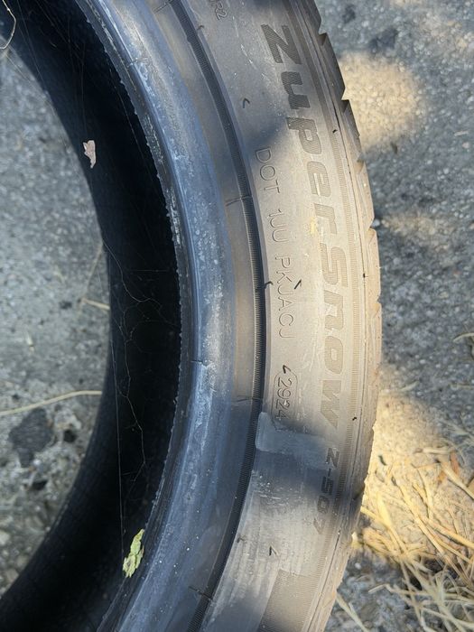 Гуми тразоно 255/40/19 ЗИМНИ