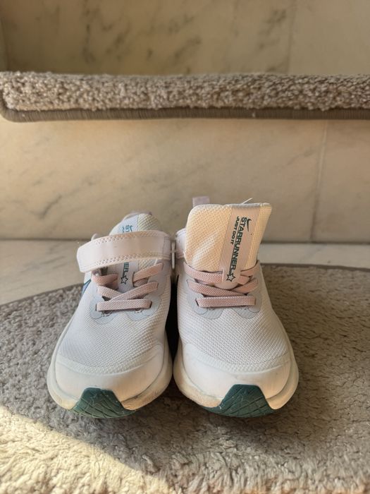 Adidasi Nike marime 27,5  cm 16,5