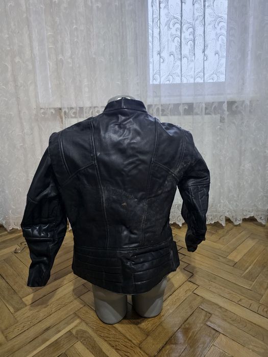 Vând geaca moto!