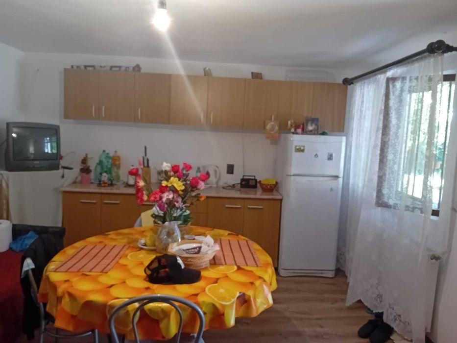 Casă de vânzare sat Cunesti, com. Grădiștea