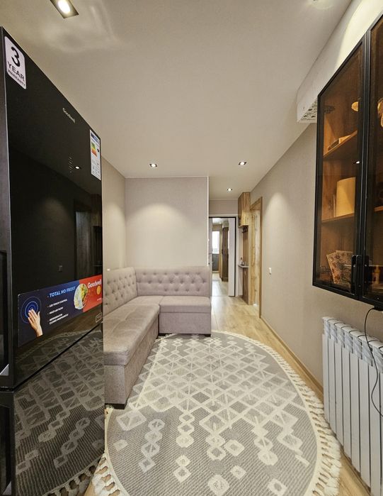 Метро Хамза улица Мукими продаю Однокомнатную