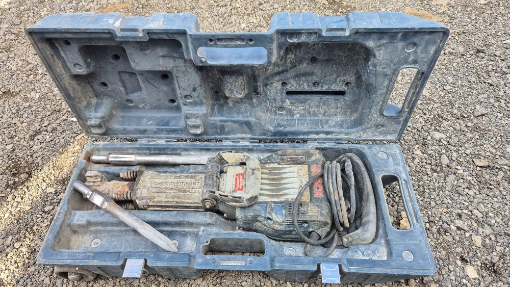 Отбойный молоток  Bosch