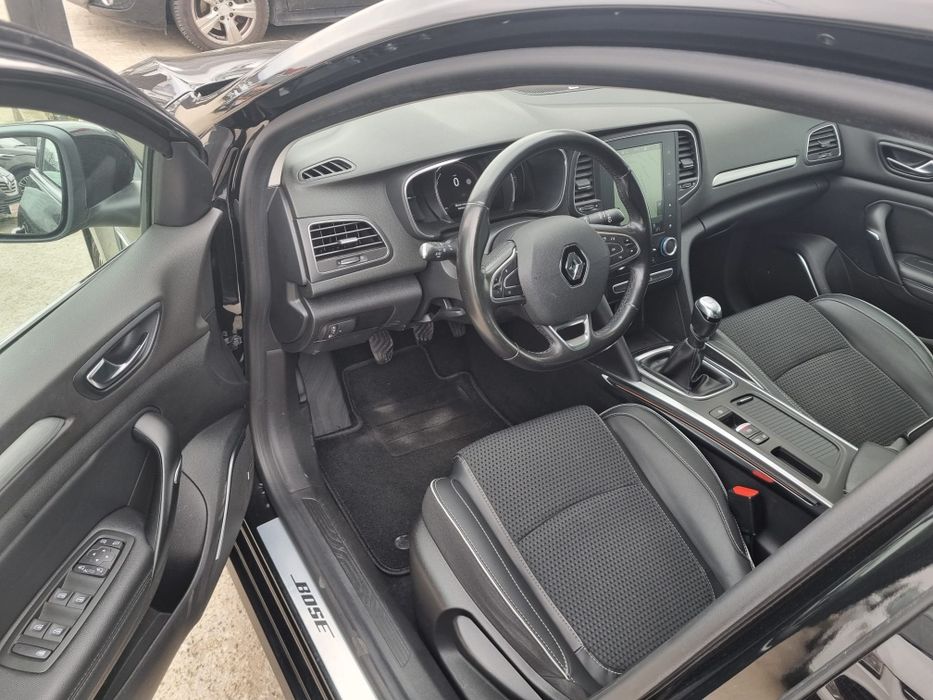 RENAULT Megane 2019 — imagine 4