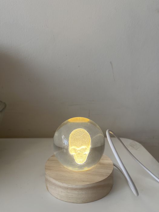 Лампа-космос/череп