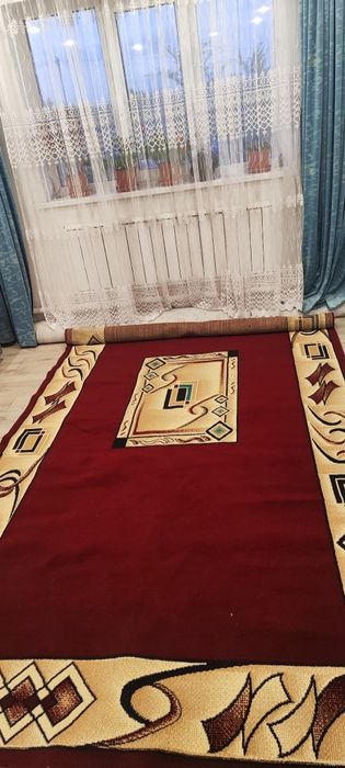 Продам новый ковер 2#4