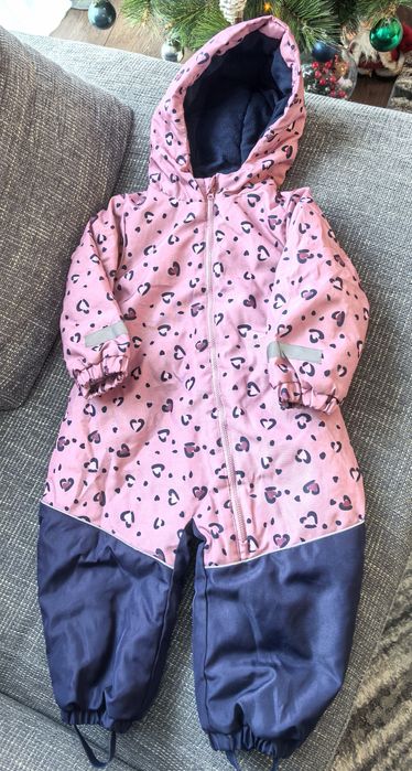 Зимен космонавт Sisnay