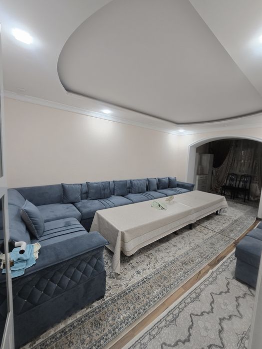 Novza mahalla 3xonali Kvartira SROCHNA Sotiladi!