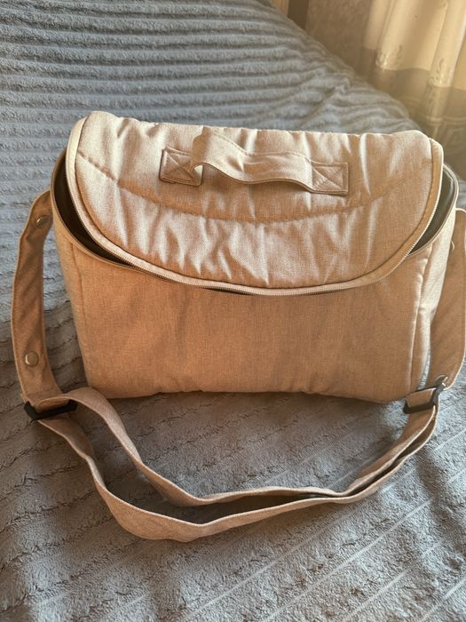 Продам сумку для мамы