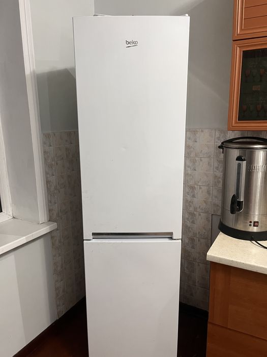 Продам холодильник Beko