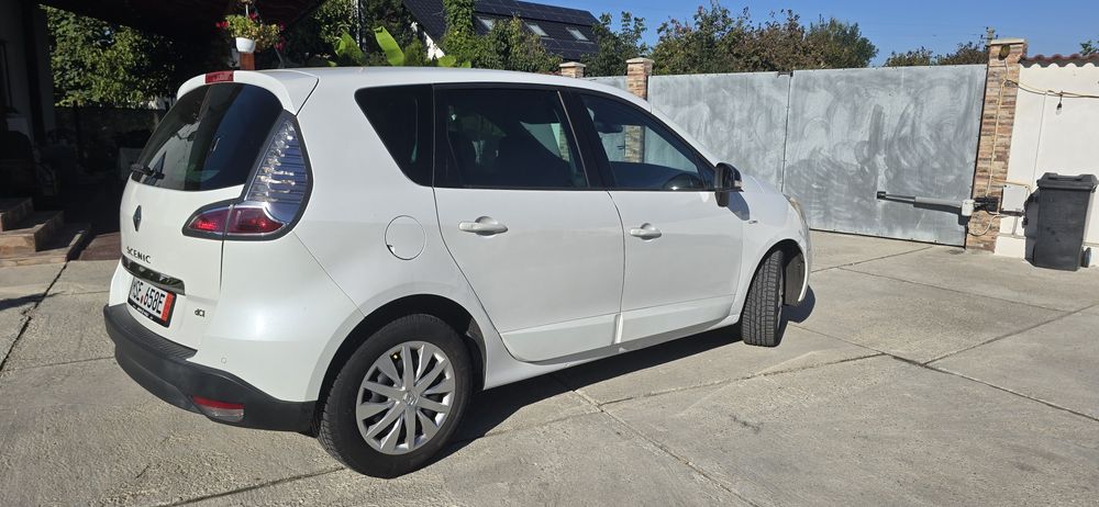Renault Scenic Bose 2012 1.6 dci 130 cp Rar efectuat