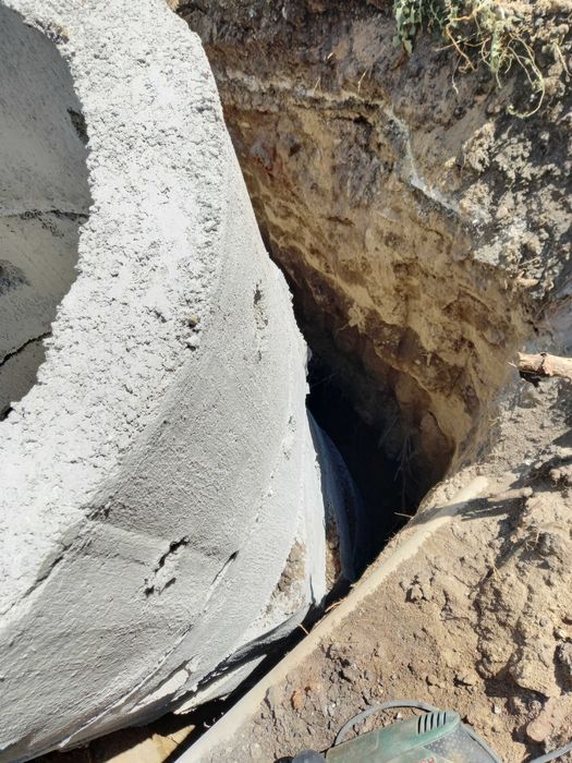 Услуги с мини багер и изграждане на септични ями