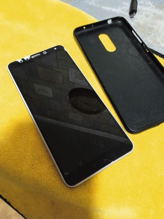 Продам Редми 5 в хорошем состоянии