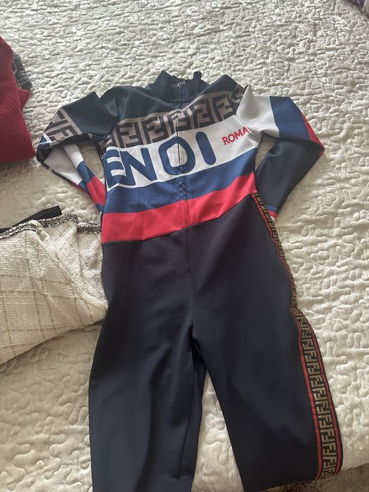 Каждая по 1500 тенге