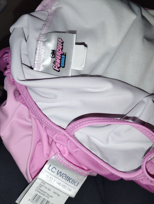 Много дрешки символични цени