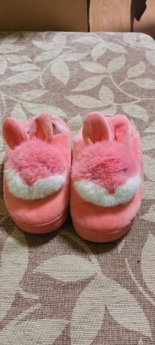 пантофки  детски - 2 бр.