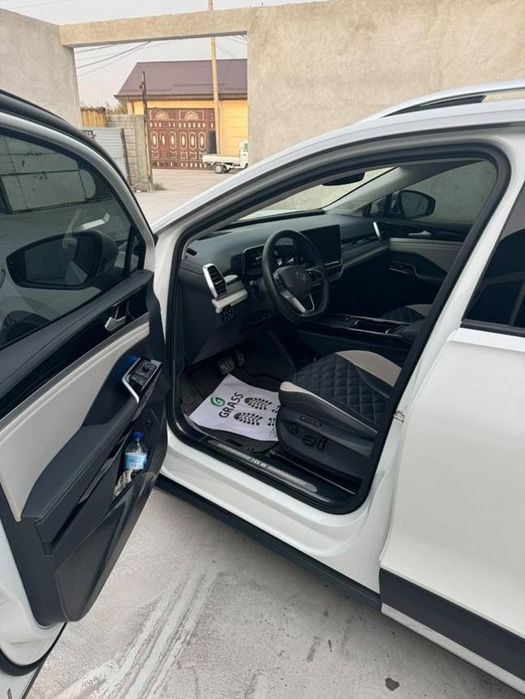 Volksvagen ID6 PRO CROZZ
Probegi 42000 км 
Kraskasi tozza
Rangi to’q k