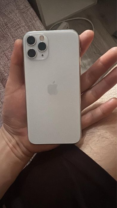 Iphone 11pro продам