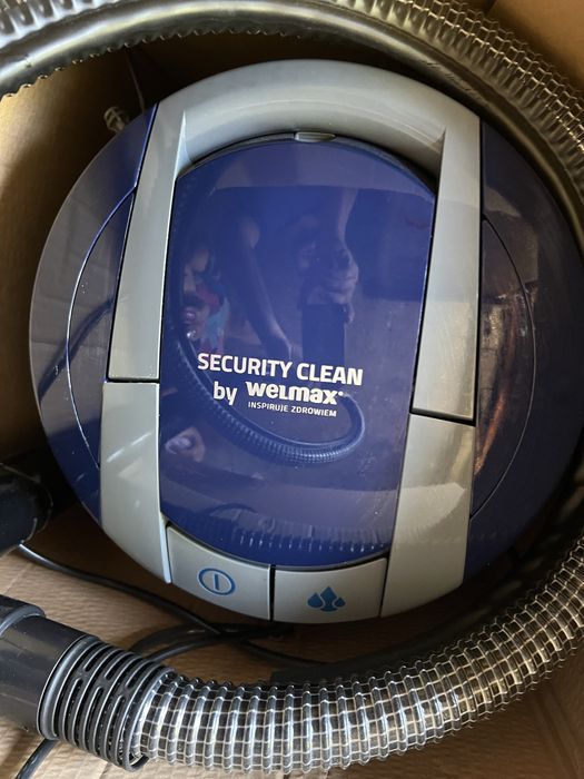 Професионална прахосмукачка за сухо и мокро почивтване Security Clean