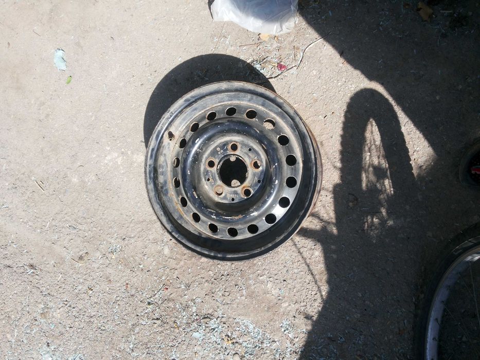 Автомобильный Диск на 14