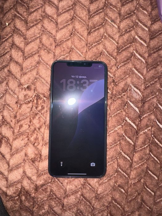IPhone 11 pro max на 64гб