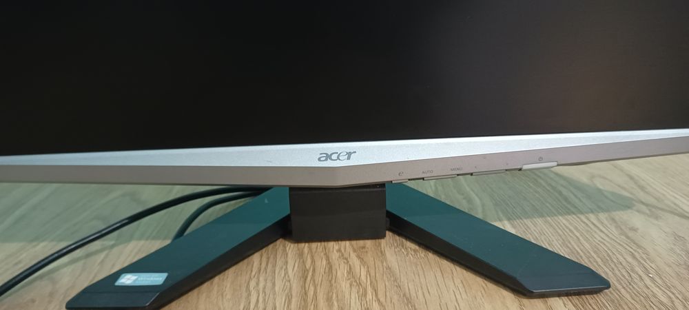 Монитор ACER X223W
