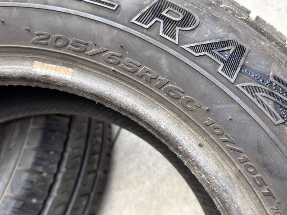 205/65/R16C Hankook Radial 2бр летни бус