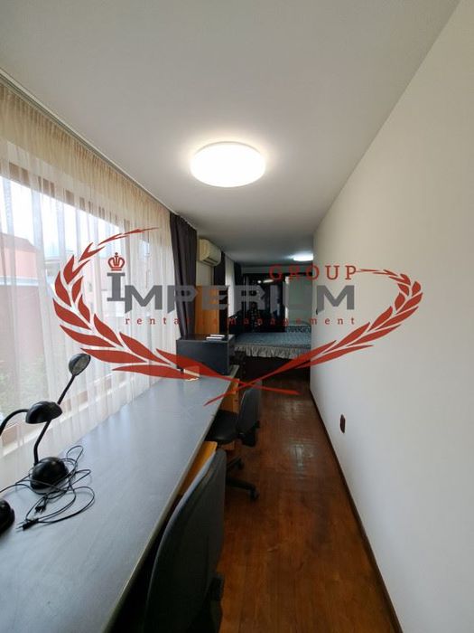 Дава се под наем Тристаен апартамент в Варна, Цветен квартал - 90 кв.м за 663 € - Снимка #2