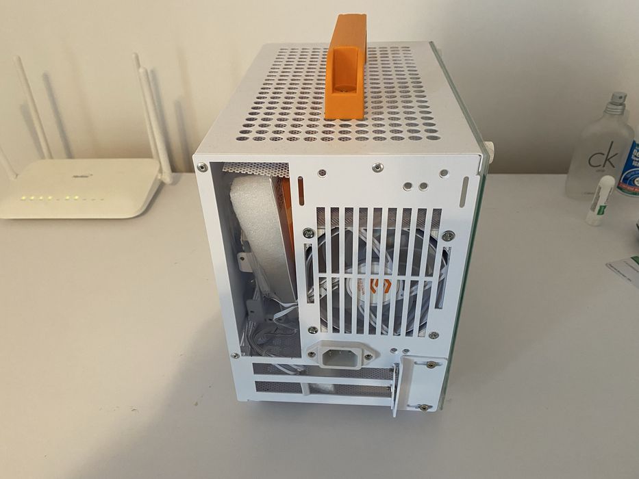 Carcasa itx SGPC K66 Lite