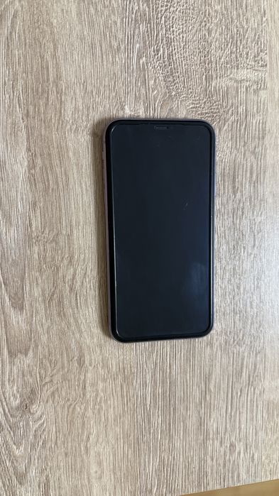 Продам Iphone 11  128Gb