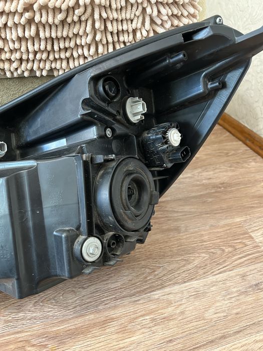 Фары Хонда фит 4G