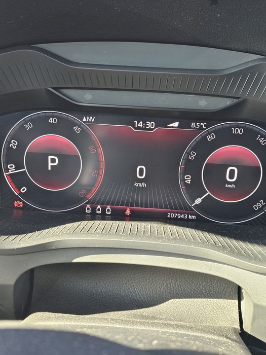 Vând Skoda Kodiaq 5 locuri