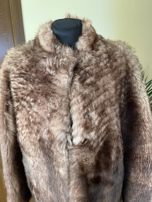 Haina de blana naturala impecabila, design modern