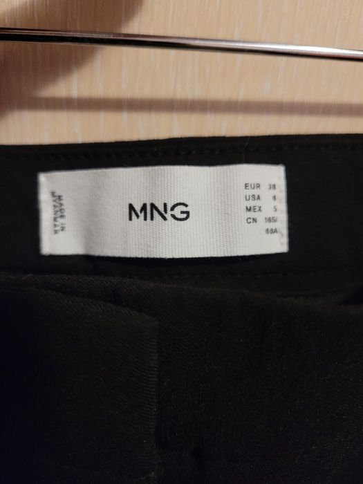 Pantaloni Mango, marimea 38