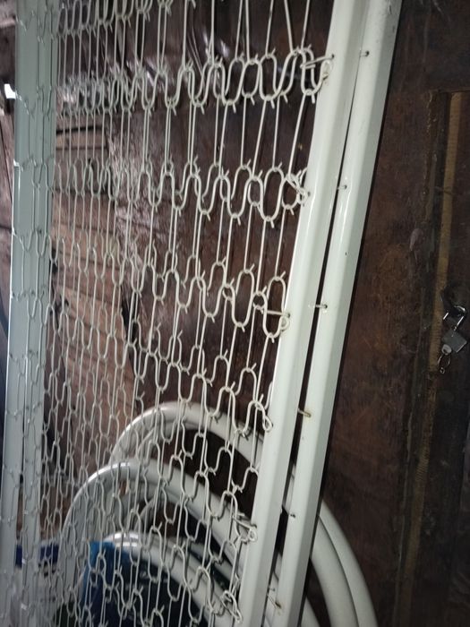 Кровать железный