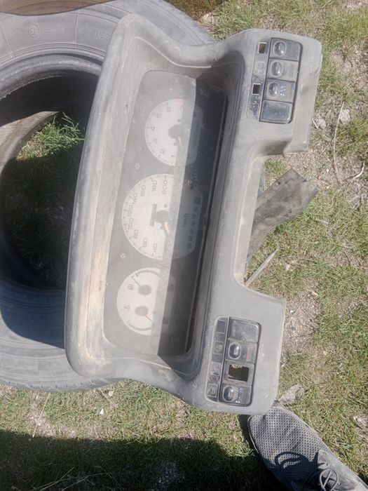 Продаю двери со стиклом