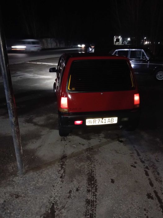 Tico sotiladi 1999 yil benzinda