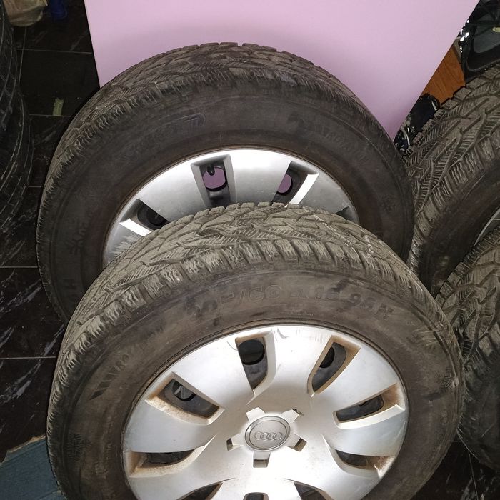 Зимни гуми и джанти 205/60/16