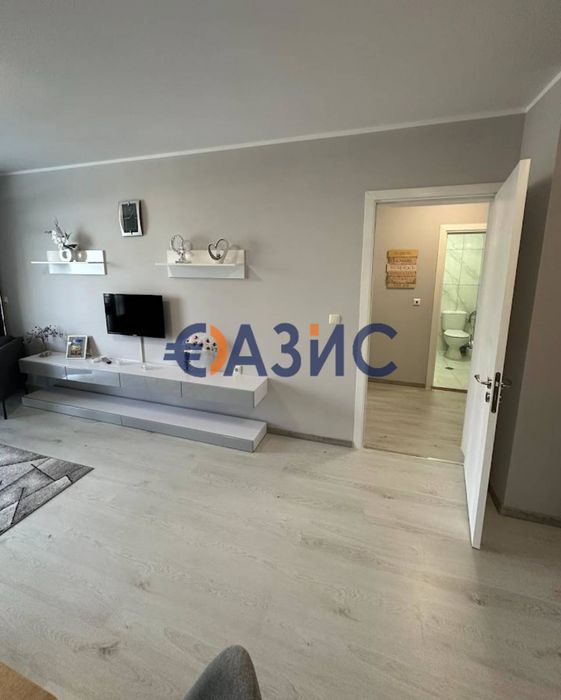 Продава се Двустаен апартамент в Свети Влас - 61 кв.м за 803 €/кв.м - Снимка #10