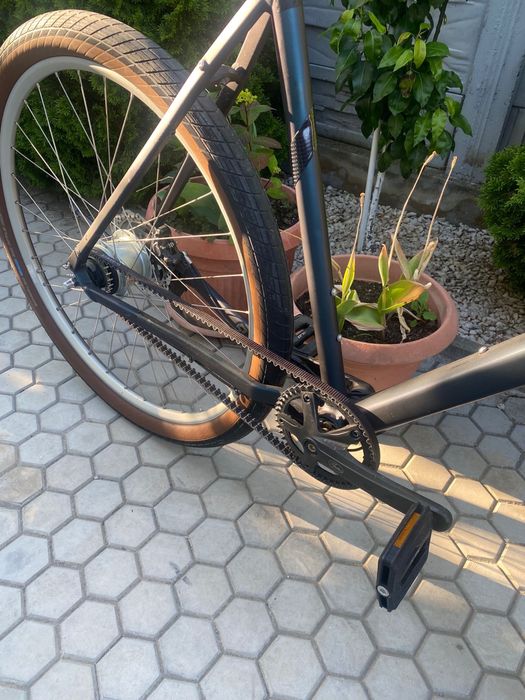Bicicletă Trekking / City Bike Cube Hyde Pro / Shimano XT / Alfine 8 /