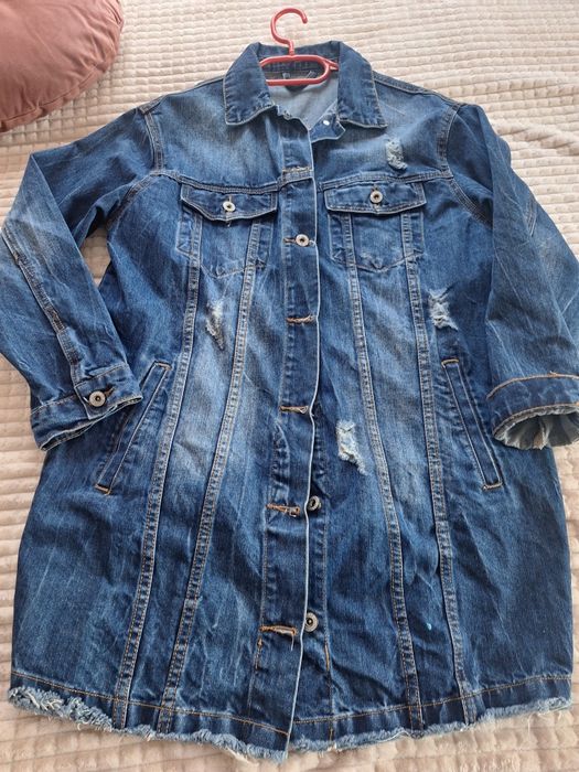 Разпродажба! Дамско дънково манто за 35лв