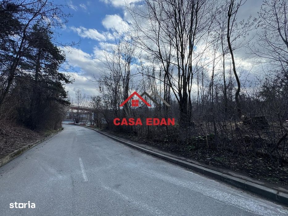 Teren intravilan in Campina--1565 mp--35.000e