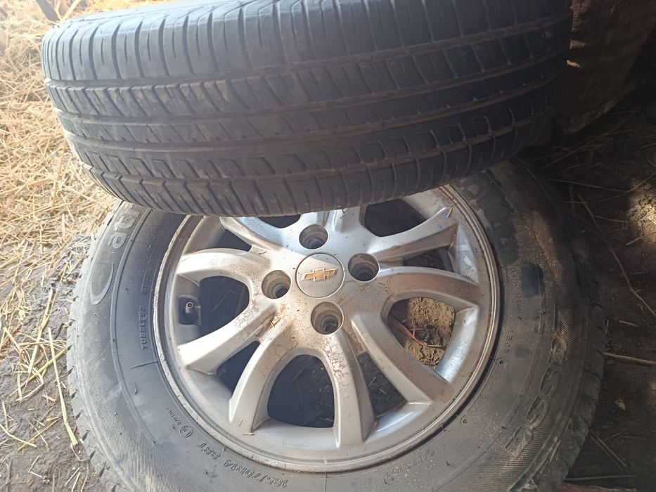 Spark 4 pazitsia saqa diska yumshoq baloni bilan