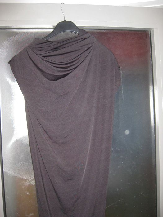 Стилна дълга черна рокля