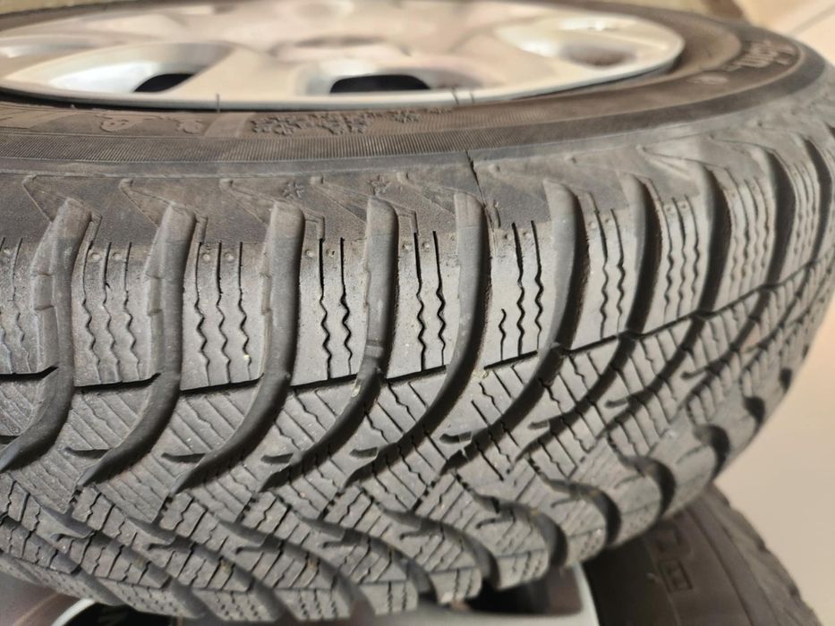 Vand roti de iarna5x112 M+S 175/65-R15 Michelin Alpin Mini F55-F56-F57