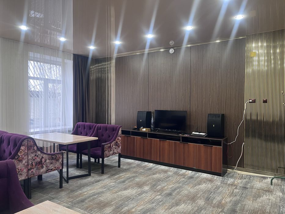 Продам действубщее кафе