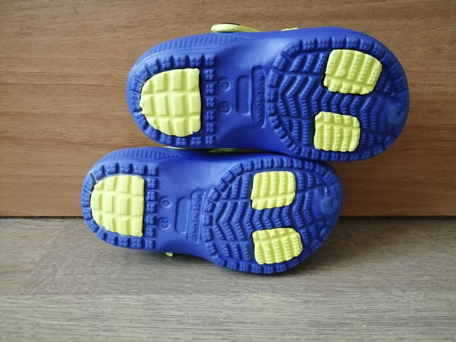 Нови кроксове за момче, 27 номер