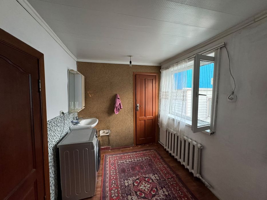 Продам 4 х.  комн. дом