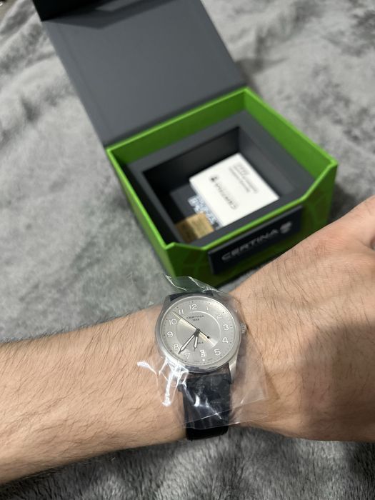 Швейцарские часы Certina