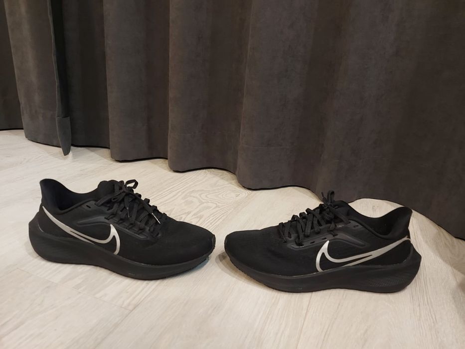 Pantofi sport Nike Air Zoom Pegasus, mărimea 39