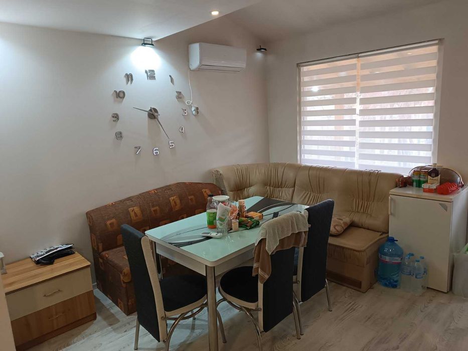 Продава се Къща в Елхово - 420 кв.м за 596 €/кв.м - Снимка #6